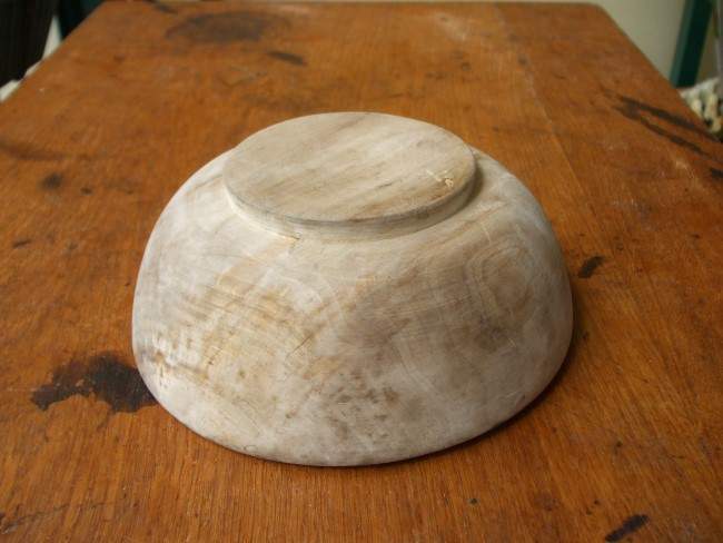 schale04_f_unten.jpg schale04_f_unten.jpg