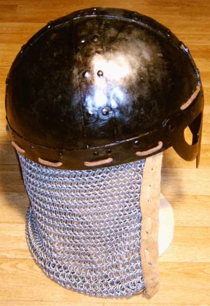 brillenhelm_seite_ta.jpg brillenhelm_seite_ta.jpg