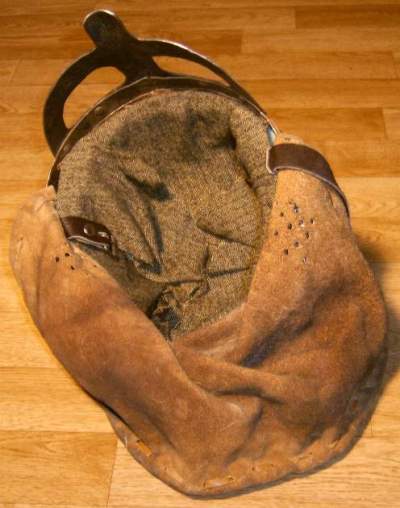 Brillenhelm von innen