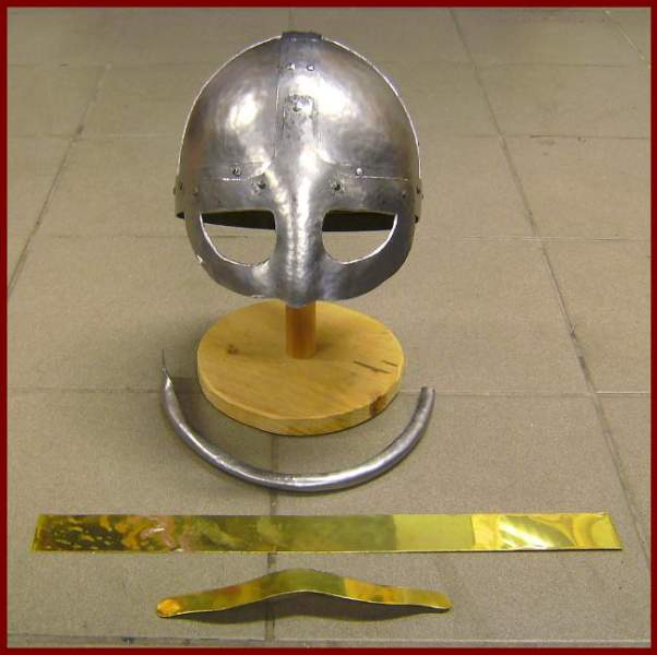 helm_kurs_07_2_unfertig.jpg helm_kurs_07_2_unfertig.jpg