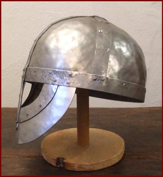 helm_kurs_10_2_seite.jpg helm_kurs_10_2_seite.jpg