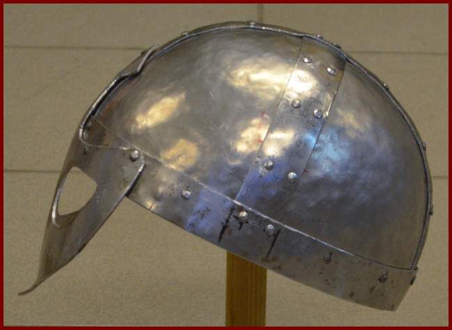 helm_kurs_15_1_seite.jpg helm_kurs_15_1_seite.jpg