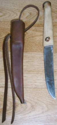 Messerscheide aus der Scheide