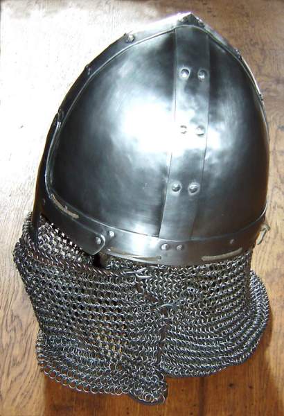 normannenhelm_02_j_seite.jpg normannenhelm_02_j_seite.jpg