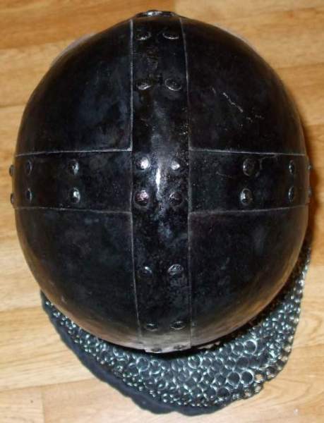 normannenhelm_oben_p.jpg normannenhelm_oben_p.jpg