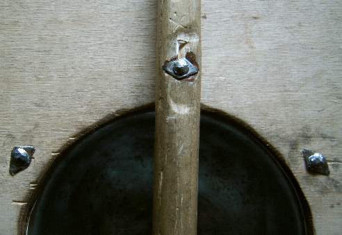 rundschild1v2_detail_niete_f.jpg rundschild1v2_detail_niete_f.jpg