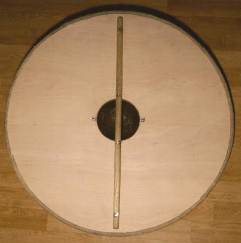 rundschild3v2_hinten_f.jpg rundschild3v2_hinten_f.jpg