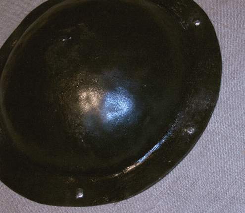 rundschild_buckel_vorne_sa.jpg rundschild_buckel_vorne_sa.jpg